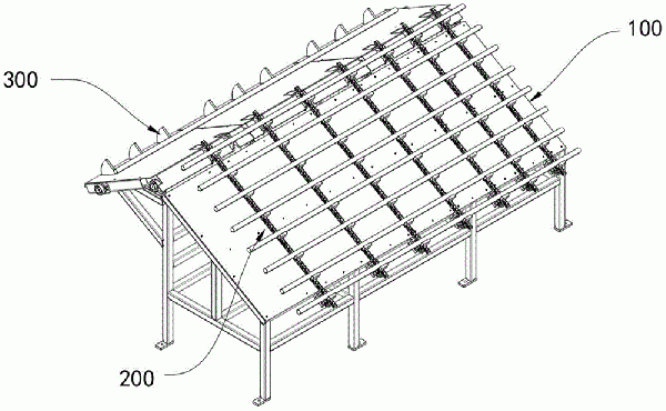 鏈條爬坡輸送機(jī)