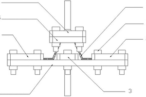 用于測(cè)試復(fù)合材料Ω形構(gòu)件拉脫性能的夾具